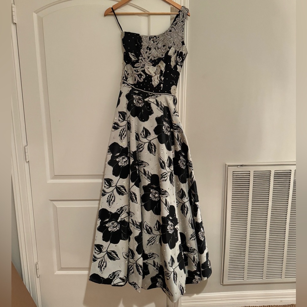 Elegant Black and White Floral Gown